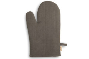 Linen kitchen glove in grey brown color. Produced by AB “Siulas”