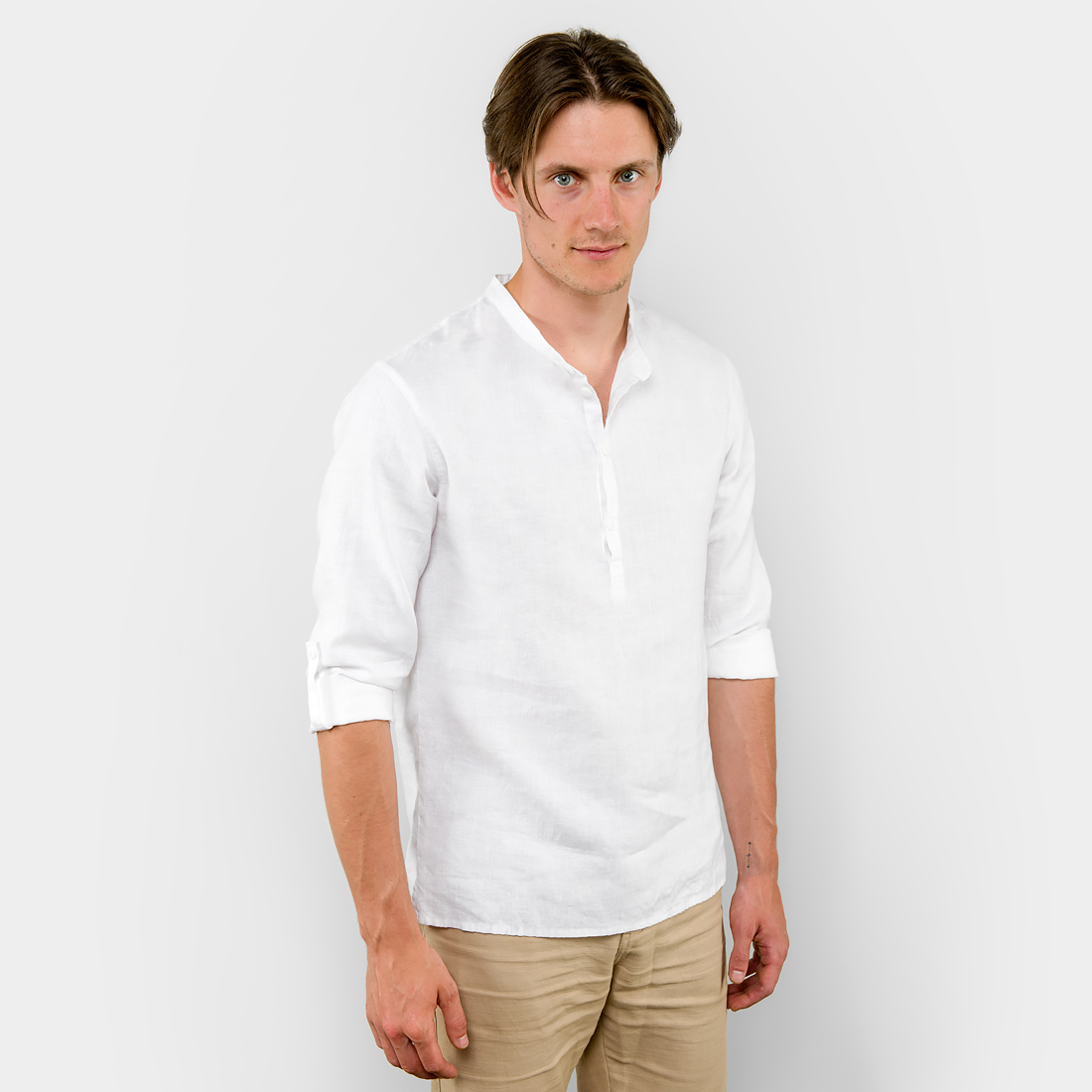 Linen white shirt for men. Manufacturer: AB “Siulas”